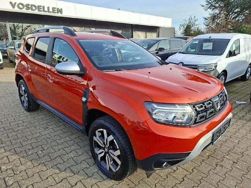 Gebraucht Dacia Duster 101 PS (74 kW) 2022 Arizona orange SUV
