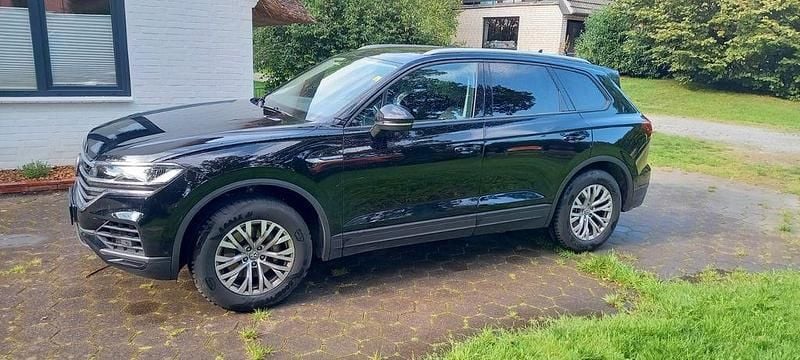 Gebraucht VW Touareg 231 PS (169 kW) 2020 Schwarz SUV