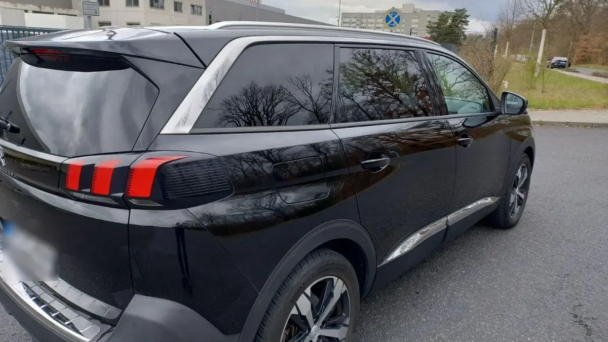 Gebraucht Peugeot 5008 Allure 131 PS (96 kW) 2019 Schwarz SUV