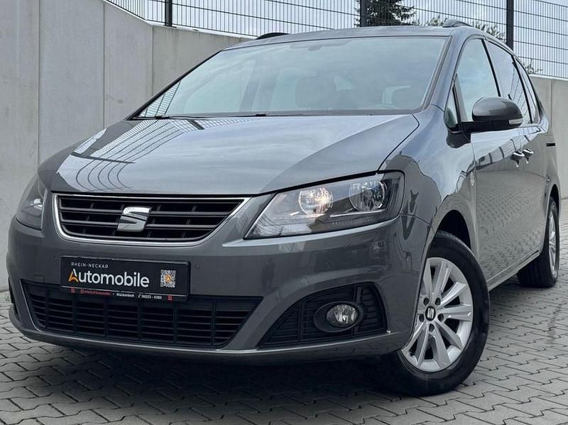 Grau Gebraucht 2017 Seat Alhambra Van / Kleinbus | 13.999 € (Guter Preis) - Bild 1/4