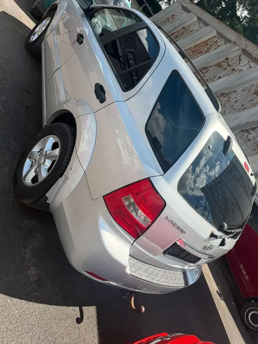 Gebraucht Kia Sorento 170 PS (125 kW) 2008 Grau SUV