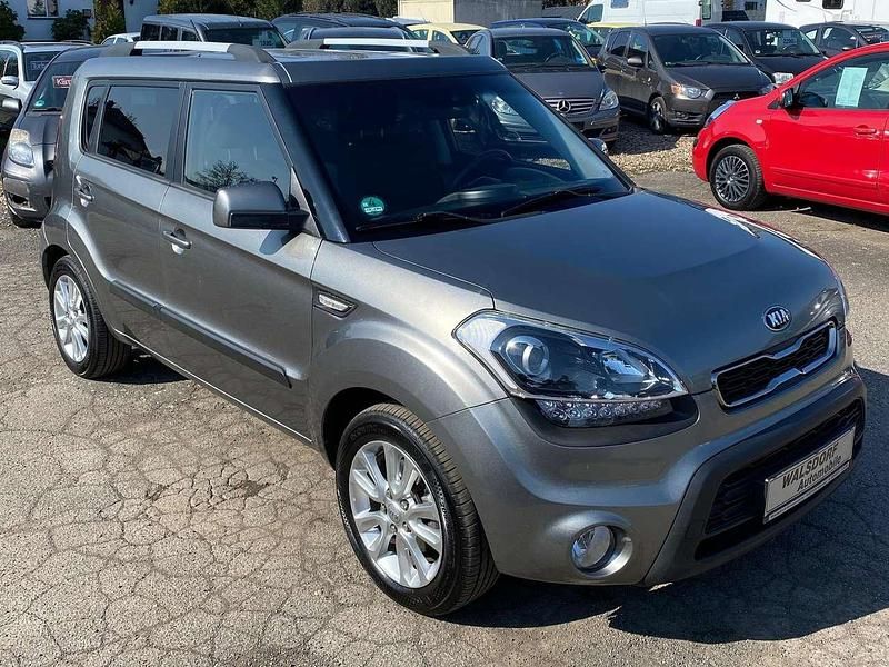 Gebraucht Kia Soul DREAM-TEAM Edition 140 PS (102 kW) 2013 Grau SUV