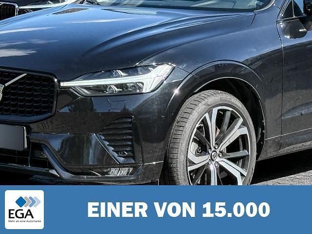 Gebraucht Volvo XC60 Plus 197 PS (144 kW) 2023 Metallic SUV