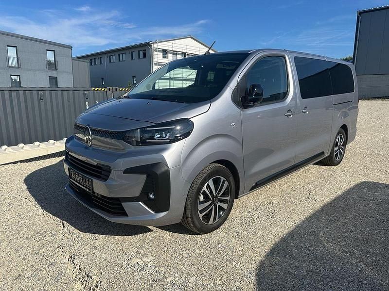 Schwarz Neu 2025 Citroën Spacetourer Van | 48.900 € (Teuer) - Bild 1/4