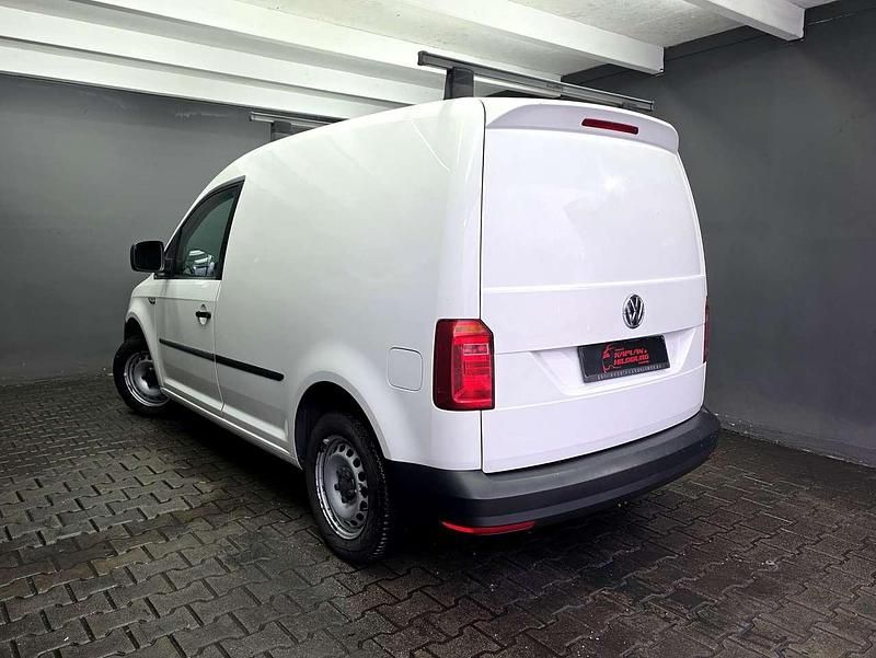 Gebraucht VW Caddy 84 PS (61 kW) 2016 Weiß Van / Kleinbus