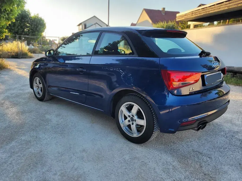 Gebraucht Audi A1 Sport 125 PS (91 kW) 2017 Blau Kleinwagen