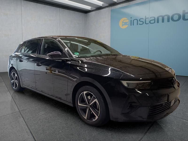 Gebraucht Opel Astra 131 PS (96 kW) 2024 Schwarz Limousine