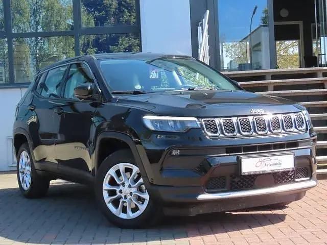 Second-hand Jeep Compass 131 CP (96 kW) 2024 Negru SUV
