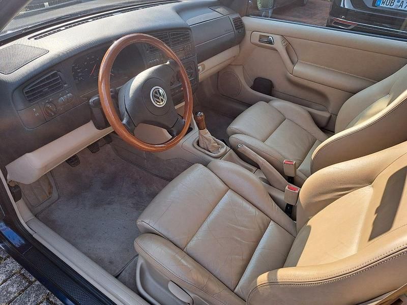 Gebraucht VW Golf Cabriolet Highline 101 PS (74 kW) 2000 Blau Cabrio