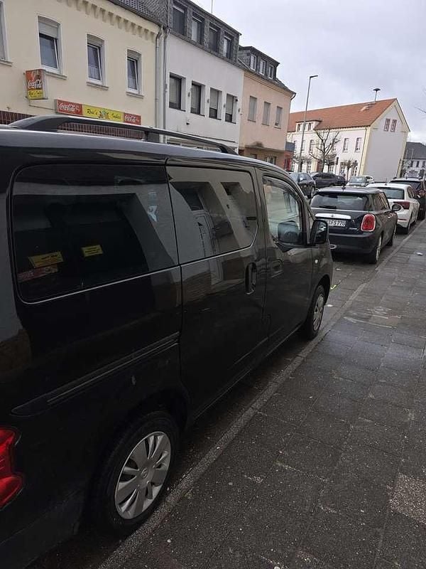 Gebraucht Nissan NV200 Premium Edition 110 PS (80 kW) 2011 Schwarz Van / Kleinbus