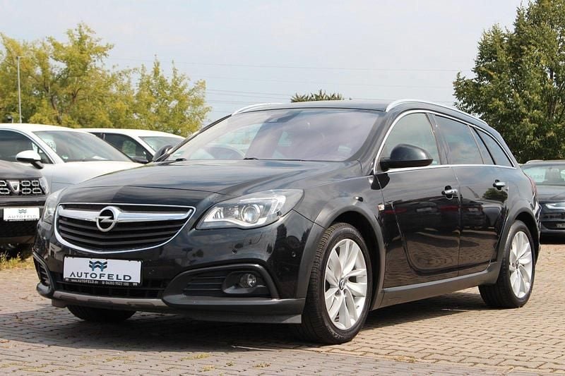 Schwarz Gebraucht 2016 Opel Insignia Kombi | 8.950 € (Superpreis) - Bild 1/4