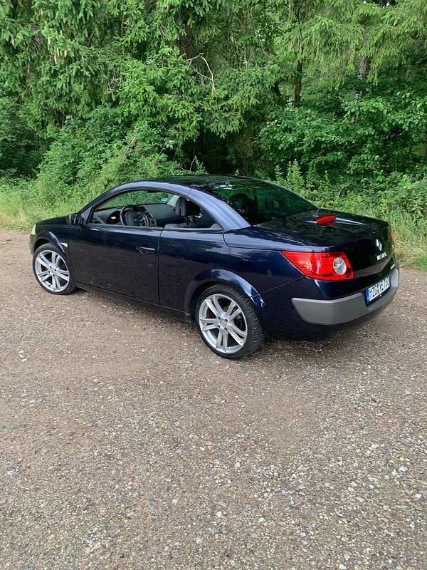 Blau Gebraucht 2007 Renault Mégane Cabriolet Cabrio | 1.999 € (Guter Preis) - Bild 1/4