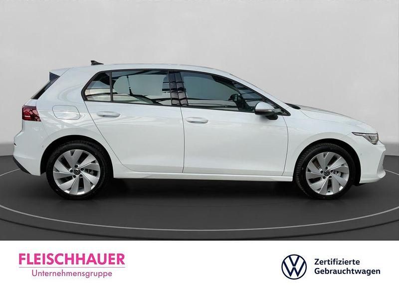 Gebraucht VW Golf VIII 204 PS (150 kW) 2025 Weiss Limousine