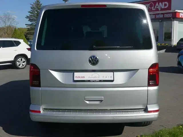 Gebraucht VW Multivan Generation Six 150 PS (110 kW) 2021 Silber Van / Kleinbus