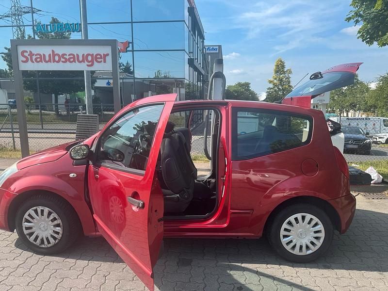 Gebraucht Citroën C2 60 PS (44 kW) 2009 Rot Kleinwagen