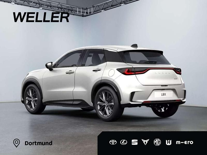 Neu Lexus LBX 136 PS (100 kW) 2025 Weiss SUV