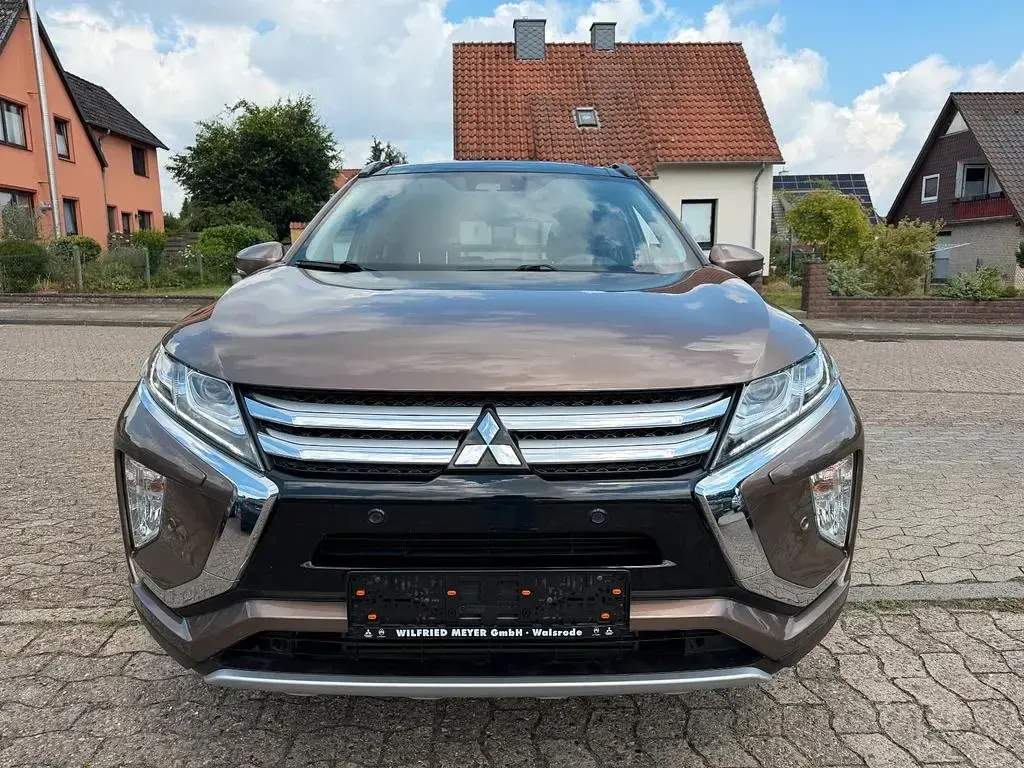 Gebraucht Mitsubishi Eclipse Cross Top 148 PS (108 kW) 2020 Braun SUV