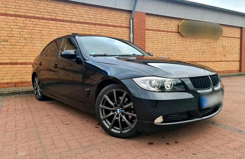 Second-hand BMW 318 Performance 2007 Negru Berlinǎ