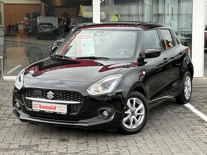 Schwarz Gebraucht 2022 Suzuki Swift Comfort Limousine | 15.880 € (Etwas zu teuer) - Bild 1/4