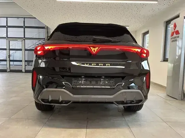 Nowe Cupra Terramar 150 KM (110 kW) 2026 Czarny SUV