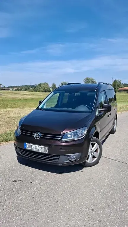 Gebraucht VW Caddy Maxi Comfortline 102 PS (75 kW) 2013 Violet Van / Kleinbus
