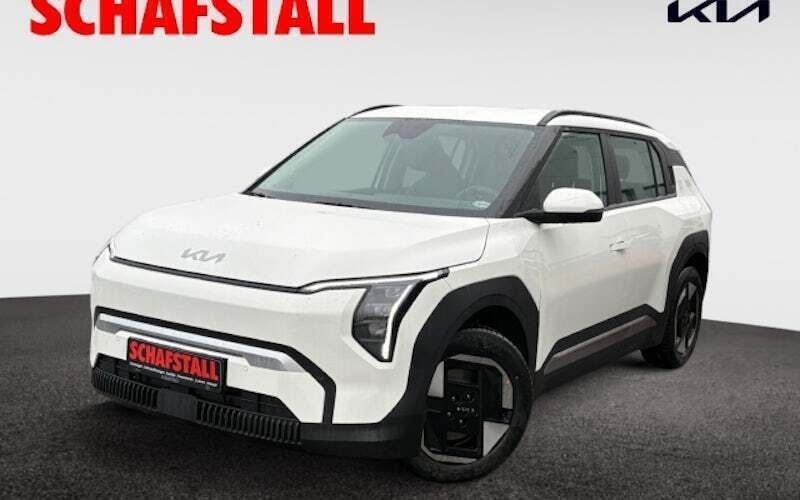 Weiss (ud) Neu 2025 Kia EV3 3 SUV | 31.579 € (Superpreis) - Bild 1/4