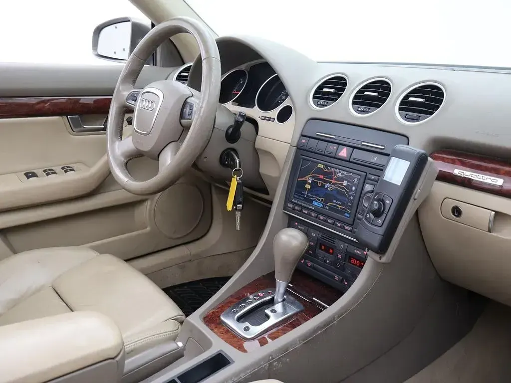 Occasion Audi A4 Cabriolet Performance 232 ch (170 kW) 2006 Beige Cabriolet