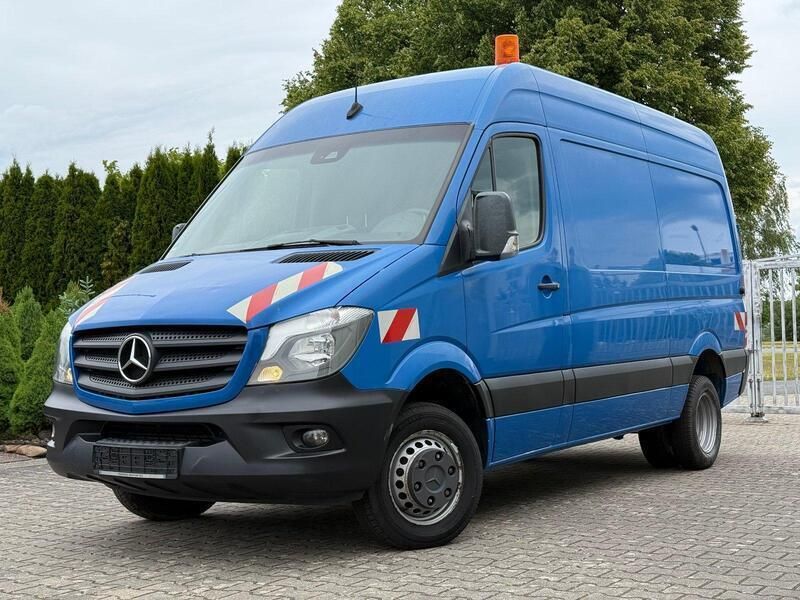Blau Gebraucht 2018 Mercedes Sprinter Van | 20.825 € - Bild 1/4