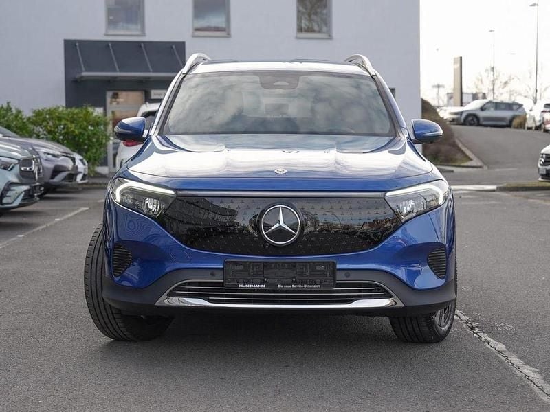 Gebraucht Mercedes EQB350 Progressive 214 kW (292 PS) 2025 Spektralblau metallic SUV