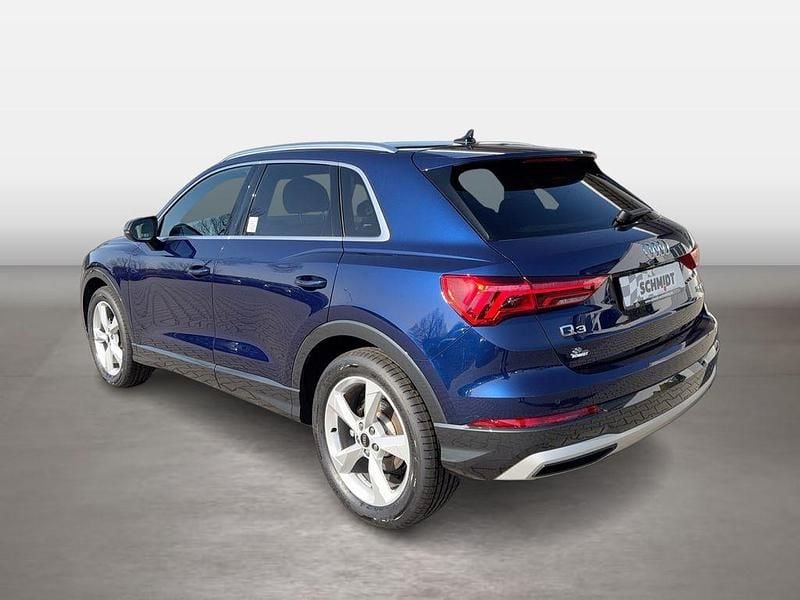 Gebraucht Audi Q3 Advanced 150 PS (110 kW) 2021 Navarrablau metallic SUV