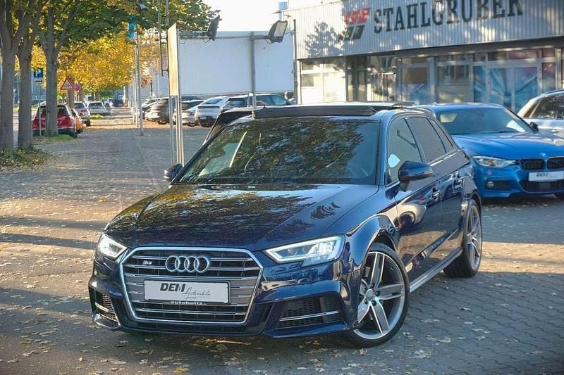 Navarrablau metallic Gebraucht 2017 Audi S3 Sportback Kombi | 27.990 € (Guter Preis) - Bild 1/4