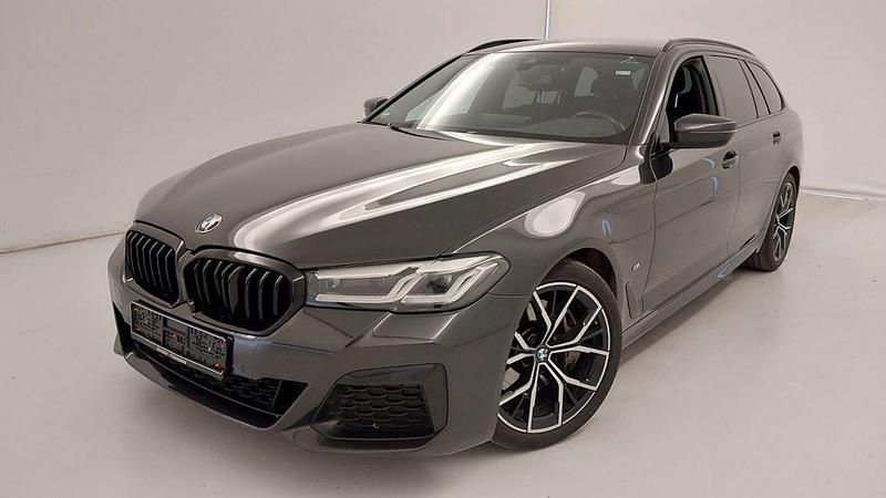 Grau Gebraucht 2023 BMW 530 M Sport Limousine | 34.890 € (Superpreis) - Bild 1/4