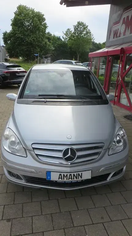 Gebraucht Mercedes E200 193 PS (141 kW) 2006 Silber Kombi