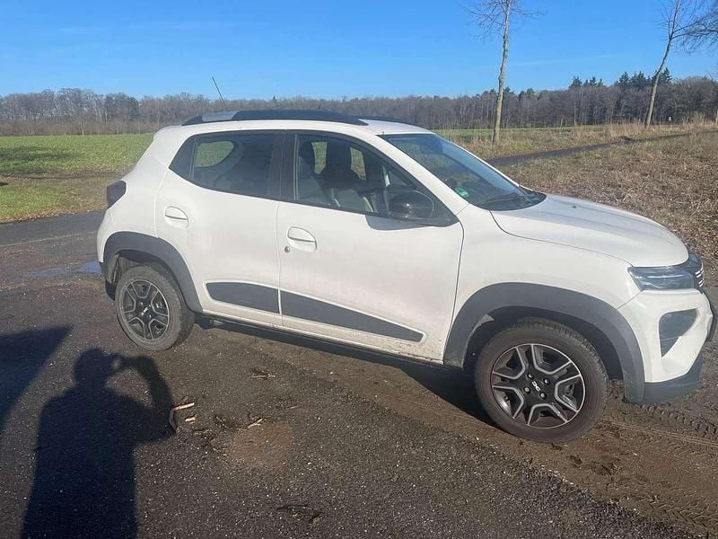 Gebraucht Dacia Spring Essentiel 33 kW (45 PS) 2022 Weiß Kleinwagen