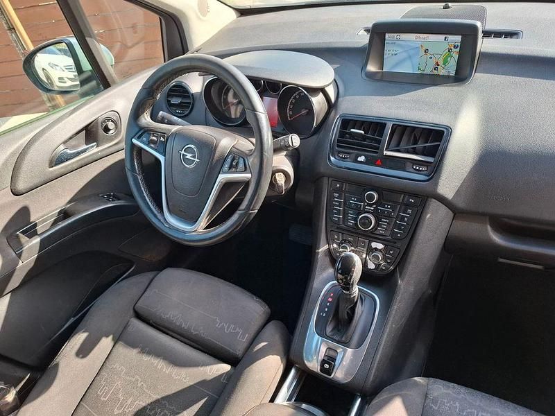 Gebraucht Opel Meriva 101 PS (74 kW) 2012 Van / Kleinbus