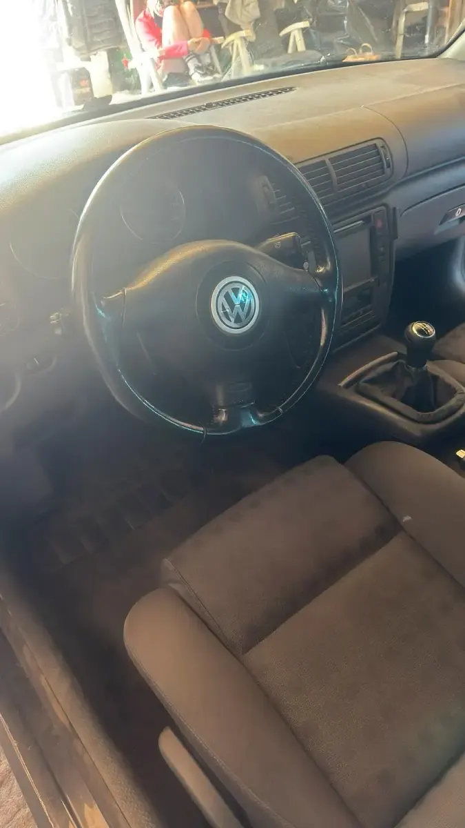 Gebraucht VW Passat 130 PS (95 kW) 2005 Schwarz Kombi
