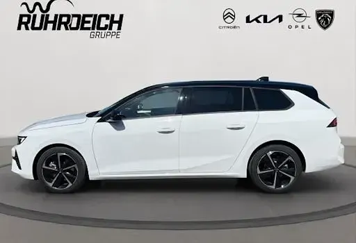 Neu Opel Astra 130 PS (95 kW) 2025 Weiß Kombi