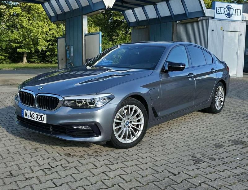 Gebraucht BMW 530e iPerformance 184 PS (135 kW) 2017 Limousine