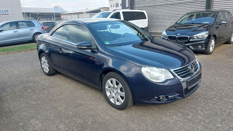 Gebraucht VW Eos Edition 122 PS (89 kW) 2010 Blau Cabrio