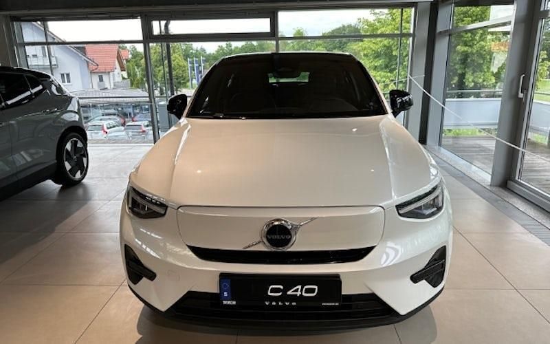 Gebraucht Volvo EC40 Plus 175 kW (238 PS) 2023 Weiss SUV