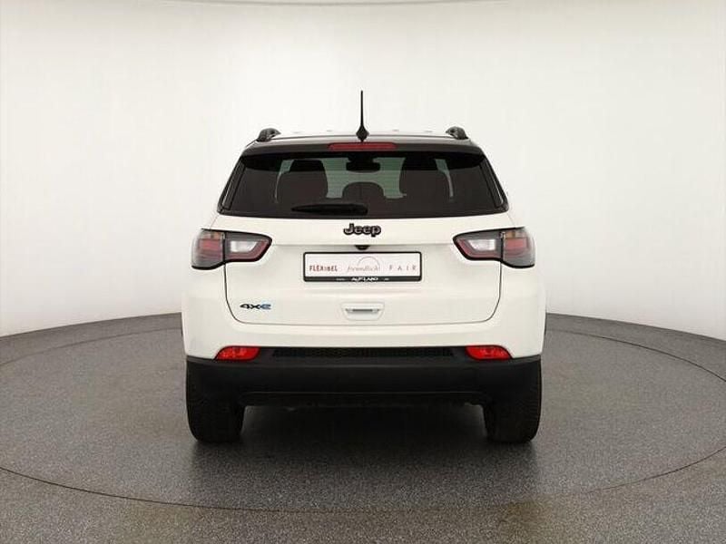 Gebraucht Jeep Compass Limited 241 PS (177 kW) 2022 Andere SUV