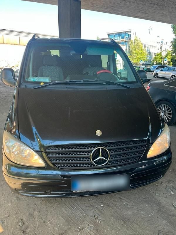Schwarz Gebraucht 2007 Mercedes Vito Van / Kleinbus | 4.000 € - Bild 1/4