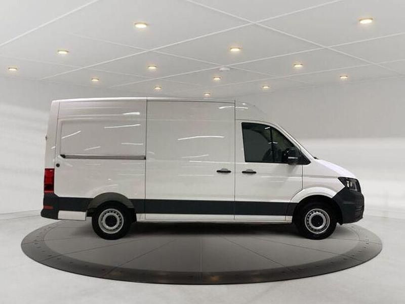Gebraucht VW Crafter 140 PS (102 kW) 2024 Weiß Van