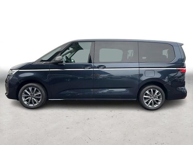 Gebraucht VW Multivan Style 150 PS (110 kW) 2024 Blau Van