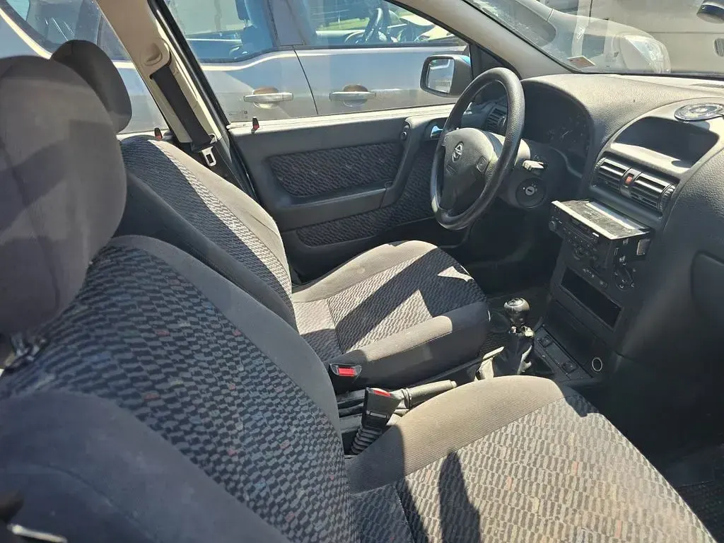 Gebraucht Opel Astra 84 PS (61 kW) 2001 Blau Limousine