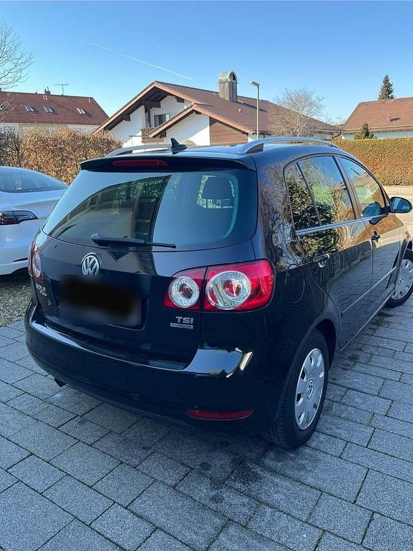 Gebraucht VW Golf Plus Cross Style 122 PS (89 kW) 2011 Schwarz Van / Kleinbus