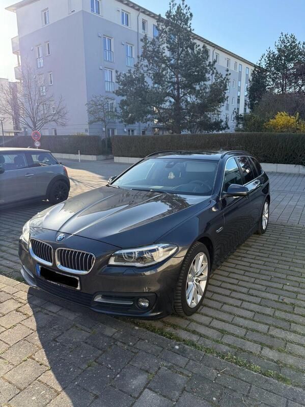 Grau Gebraucht 2016 BMW 530 Luxury Line Kombi | 18.500 € (Guter Preis) - Bild 1/4