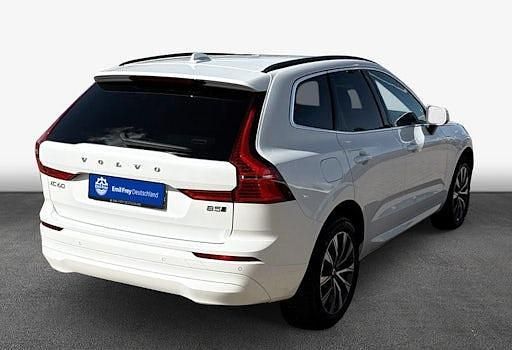 Gebraucht Volvo XC60 Core 250 PS (183 kW) 2024 Weiß SUV