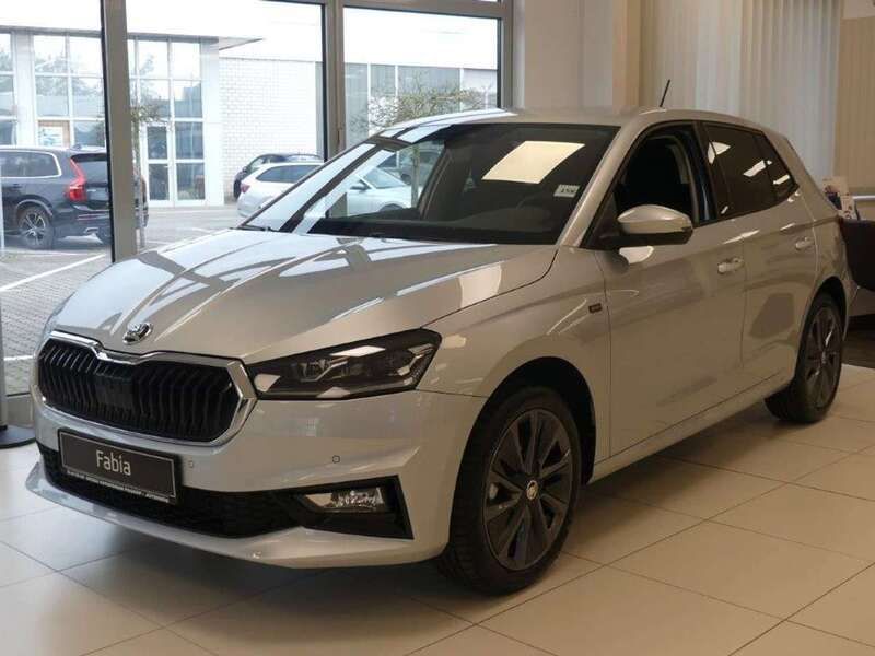 Brillantsilber metallic Neu 2024 Skoda Fabia Drive Kleinwagen | 28.990 € (Teuer) - Bild 1/4
