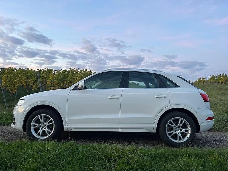 Gebraucht Audi Q3 Comfort 150 PS (110 kW) 2016 Weiß SUV